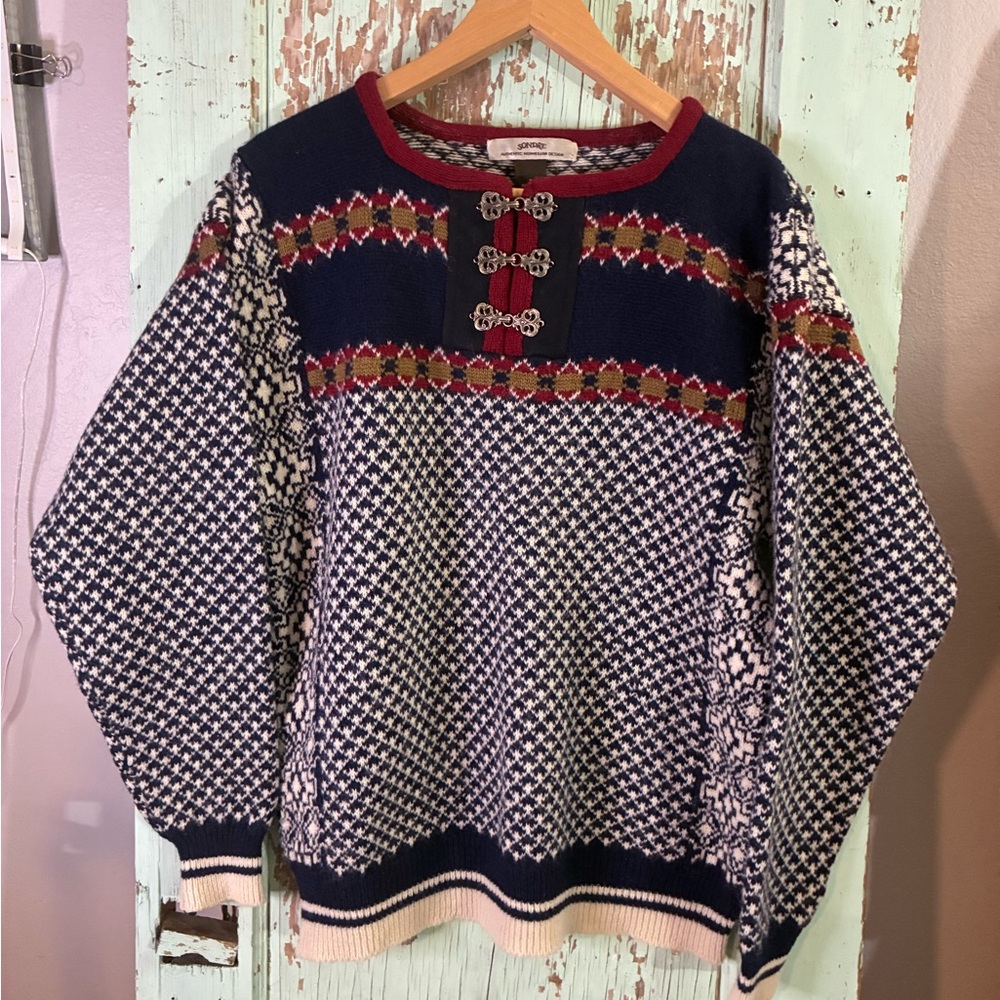 Men's Navy and White Patterned Sweater
